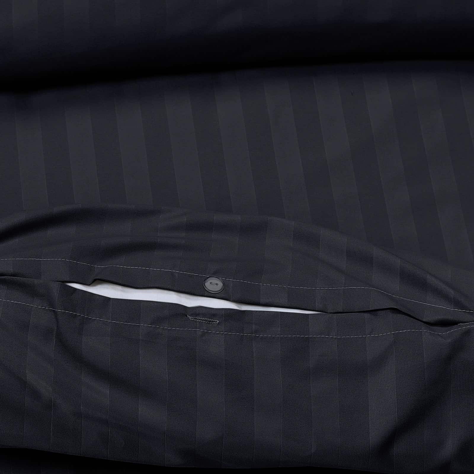 Striped Black luxury bedding set with matching pillowcases