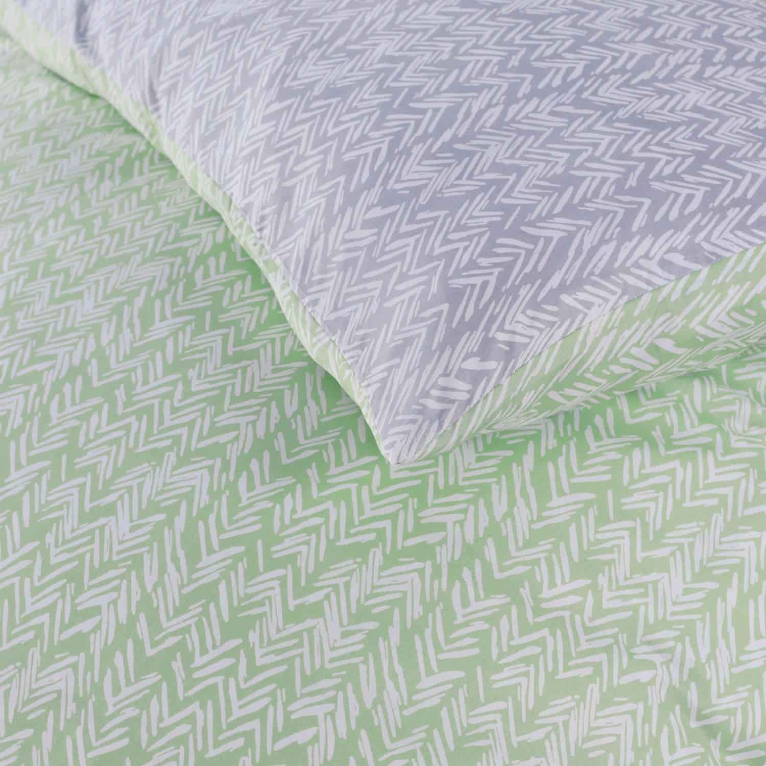 calming sage green duvet cover with fitted bed sheet