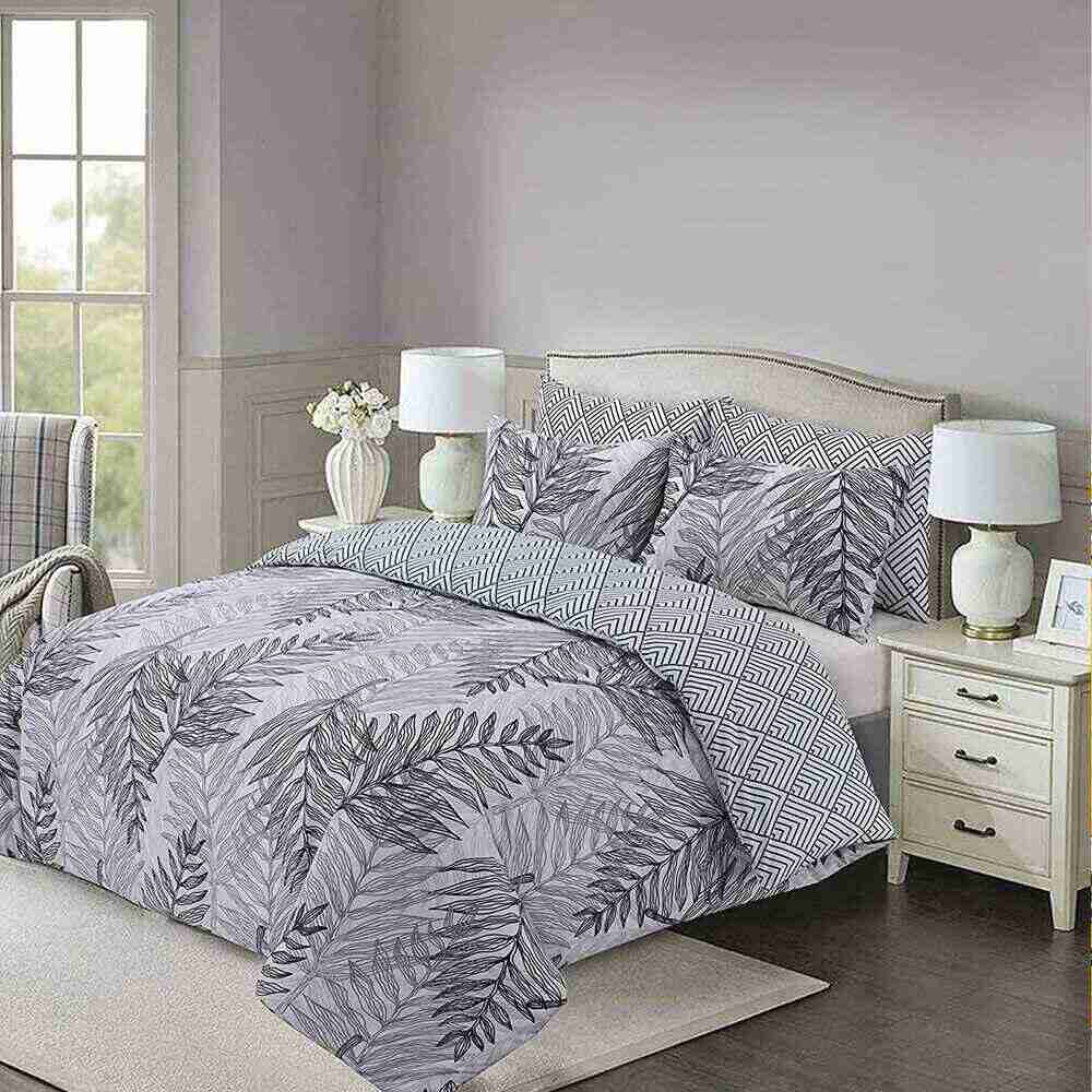 printed polycotton bedding set with tropical design