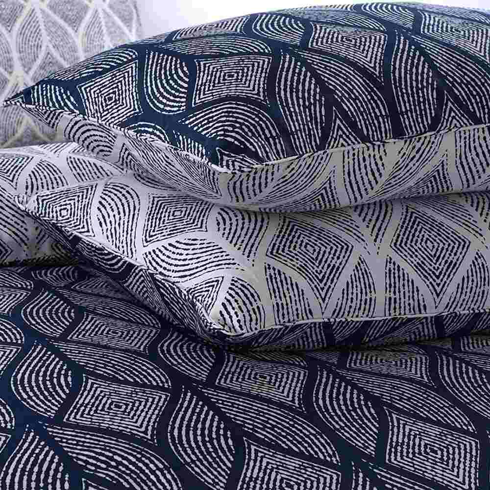 Durable Egyptian cotton duvet set in blue