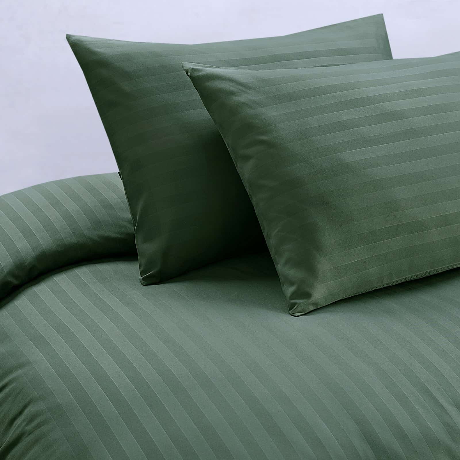 Luxury king size striped bedding set UK