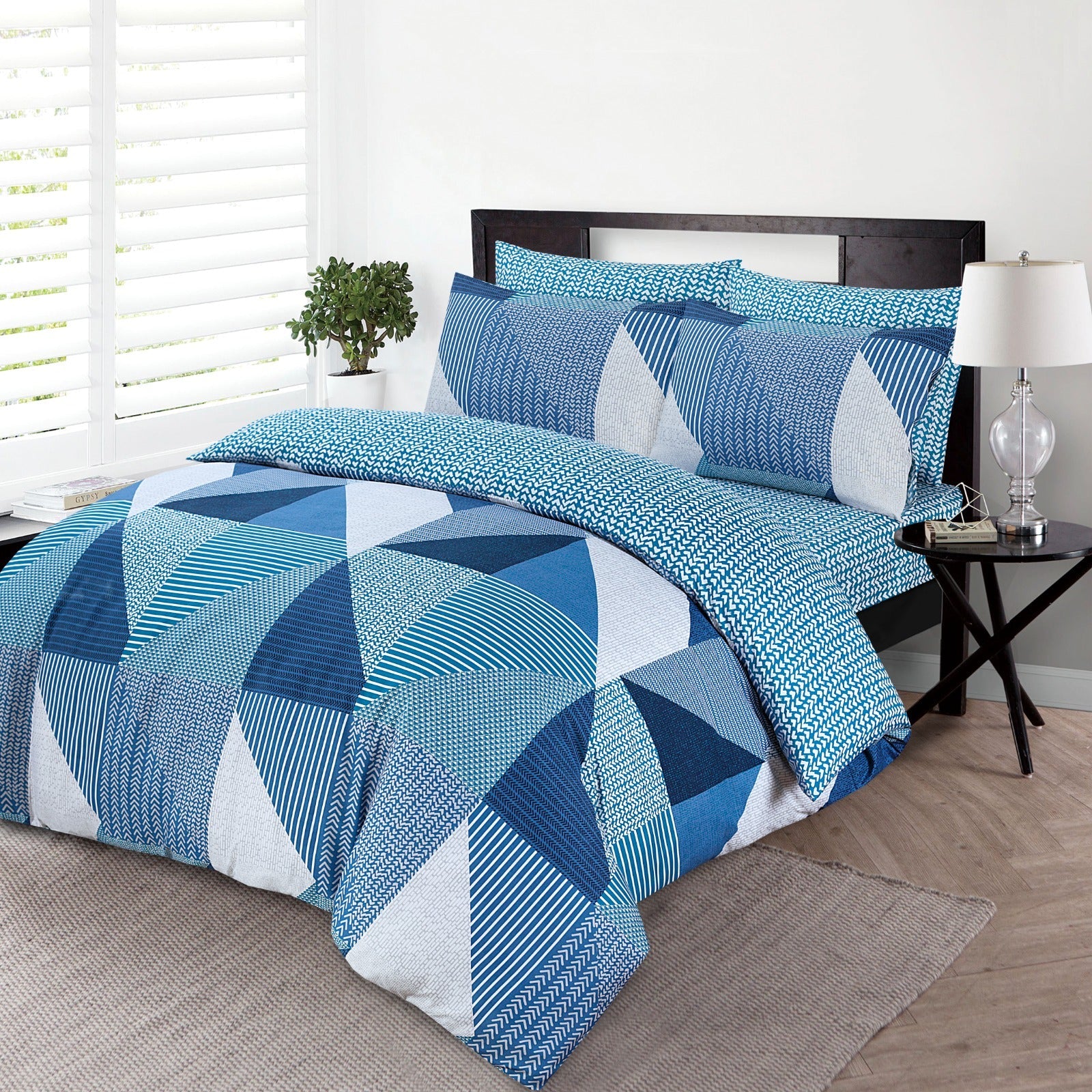 4 Piece Complete Bedding Set Duvet Cover Set With Fitted Bed Sheet & Pillowcases - Geo Teal Triad MODAWAVE